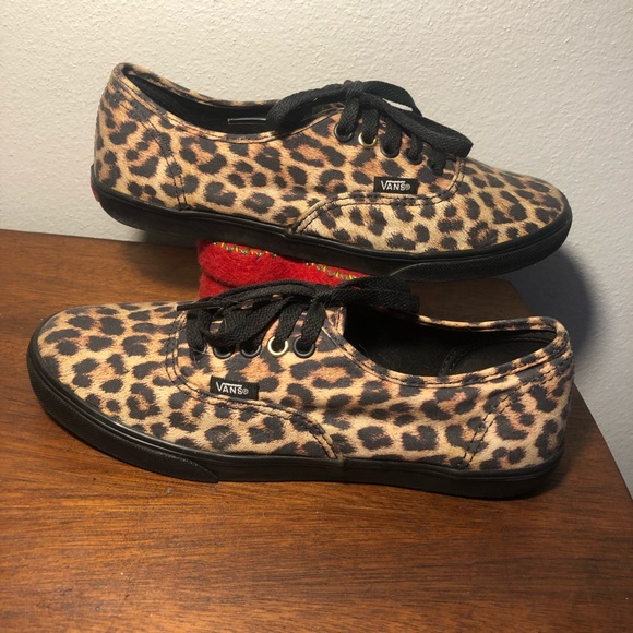 vans lo pro cheetah